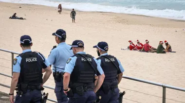 Bondi Beach: Navidad conmemorativa tras el tiroteo masivo más mortal en Australia