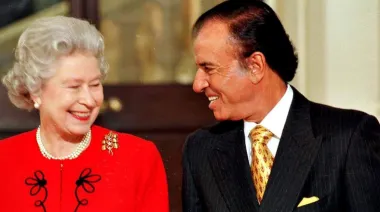 Milei, Malvinas y su viaje a Londres en 2026: el antecedente clave de Menem 1998