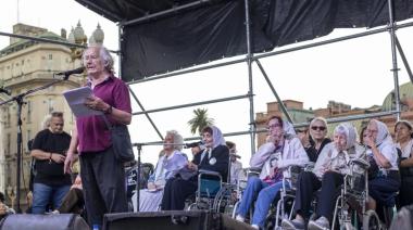 Sindicatos y organismos marchan por los derechos humanos