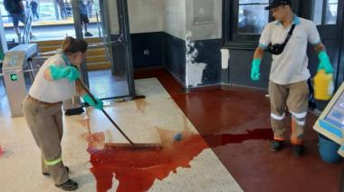 Batalla campal en la estación Quilmes del Tren Roca: cuatro detenidos y un joven apuñalado