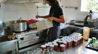 Boom de cocinas hogareñas en Provincia: el récord que cambia a miles de emprendedores