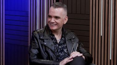 Alfredo Piro: “Uno es juglar de su tiempo y tiene el compromiso de cantar lo que pasa”