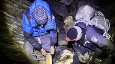 Mendoza: rescatan a dos montañistas porteños extraviados en el cerro El Plata