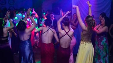 Denuncian que una madre se quedó con $11 millones de la fiesta de egresados de un colegio de Córdoba