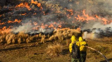 Por las altas temperaturas, aumenta el riesgo de incendios forestales extremos en Córdoba