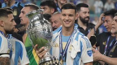 Valentín Carboni, refuerzo de lujo para Racing en 2026