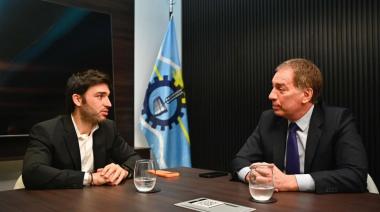 Tensión con Ignacio Torres: qué busca Santilli en Chubut por la reforma laboral