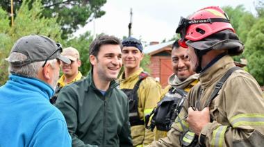 Ignacio Torres confirmó el control total del incendio en Puerto Patriada: qué viene ahora