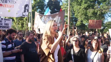 Bregman y grupos del PJ: cómo fue la marcha a la embajada de EE.UU. por Maduro