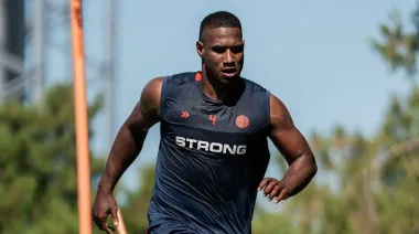 La polémica postura de Jhohan Romaña: presiona para salir de San Lorenzo e ir a River