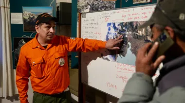 Santa Cruz en alerta por El Chaltén: fuego, operativo y una noche muy complicada