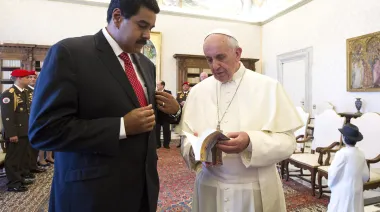 Giro en el Vaticano: qué cambió del Papa Francisco a León XIV sobre Venezuela
