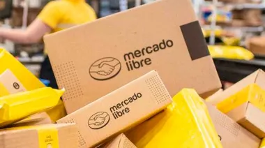 Compras online en la mira: el proyecto del peronismo que apunta a Mercado Libre