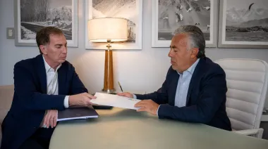 Cornejo le marcó la cancha a Santilli: qué obras pidió para Mendoza