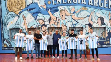 Claudio Tapia y la AFA buscan promocionar el fútbol playa junto a universidades nacionales