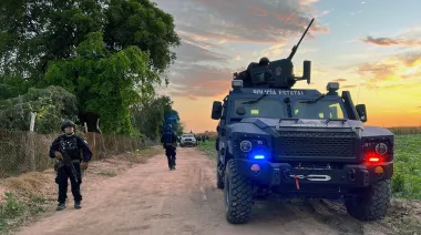 Narco-guerra en Sinaloa: cómo el cártel dejó a la policía municipal al borde del colapso