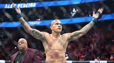 Álex Pereira, Brandon Moreno y Ailín Pérez: los latinos que ilusionan en la UFC
