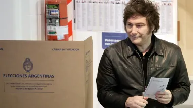 El 40% no llega a fin de mes, pero Milei ganaría un balotaje