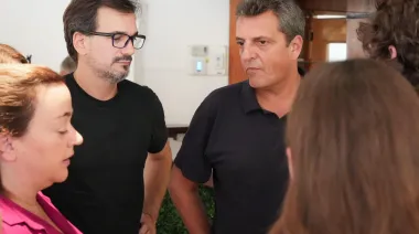 Massa se planta contra las reelecciones indefinidas y complica a los intendentes de Kicillof