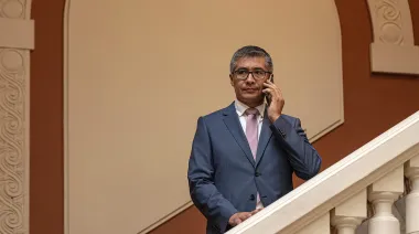 Giro económico en Bolivia: qué busca José Gabriel Espinoza con su ajuste