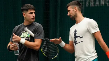 Alcaraz vs. Djokovic: dónde ver el choque de generaciones del Abierto de Australia