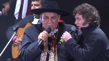 Javier Milei, Chaqueño Palavecino y Jesús María: la escena que tomó volumen político