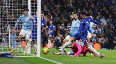 Enzo Fernández salvó al Chelsea con un gol agónico ante el Manchester City