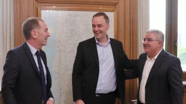 El guiño de Milei a Raúl Jalil con YMAD que reconfigura la política minera