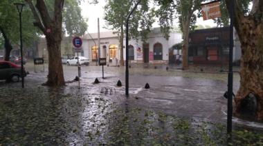Temporal en Mendoza: granizo, destrozos y suspensión de eventos por el violento fenómeno