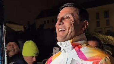 Después de Scola, ahora el Pupi Zanetti llevó la antorcha olímpica en la previa de los Juegos de Invierno