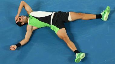 Alcaraz le ganó a Djokovic en Australia y es el más joven en tener los 4 Grand Slams