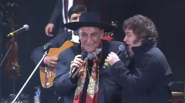 “No fui alcahuete”: el Chaqueño Palavecino explicó por qué invitó a cantar a Milei en Jesús María