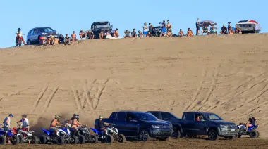 Prohibieron las camionetas 4x4, UTV y cuatriciclos en La Frontera de Pinamar