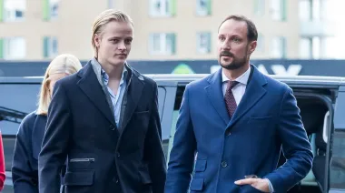 Noruega: el tribunal que ordenó detener al hijo de la princesa Mette-Marit