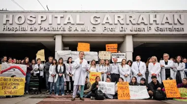 Despidos en el Hospital Garrahan: cómo impactan en la protesta contra la reforma