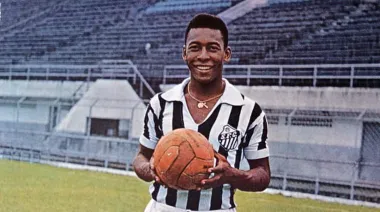 River Plate y el Santos de Pelé: la noche en el Monumental que quedó en la historia