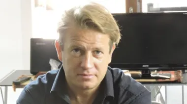 Nicolás Márquez redobla la apuesta por la cifra de desaparecidos y agita el debate