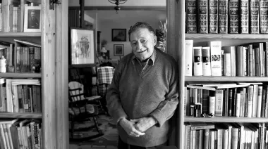 Del Río de la Plata al mundo: el giro en la vida de Mario Benedetti que lo cambió todo