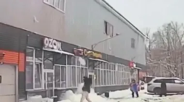 Una mujer herida en Moscú reaviva alerta por hielo letal