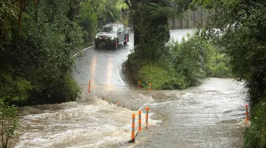 Tormenta en Nueva Zelanda deja 30.000 hogares sin luz