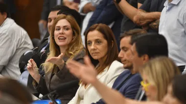 Escándalo en Diputados: Del Caño cruzó a Lemoine y la acusó de “cobrar millones y vacacionar en Miami”