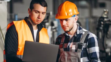 Banco de horas "sin discriminación": la versión de Massot de la reforma laboral