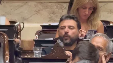 El momento en que Grabois silbó "Alta coimera" en plena sesión a metros de Karina Milei