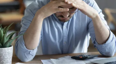 Boom de deudas: los datos del Banco Central que alarman a las familias