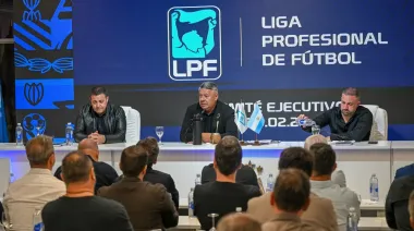 La AFA anunció la suspensión de la fecha 9 en respaldo a sus autoridades