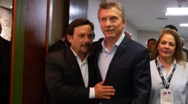 Carpetazo K contra Gustavo Sáenz: su historial de fotos, tuits y elogios a Macri