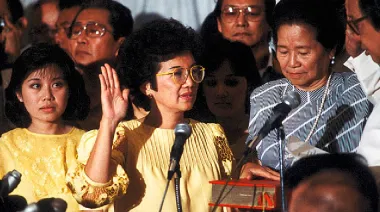 Filipinas y el 25 de febrero: la revolución que tumbó a Marcos, pero ¿cerró sus heridas?