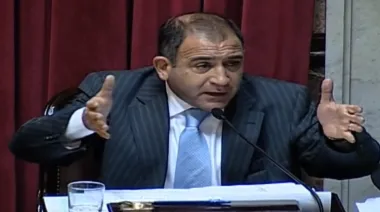 Carpetazo a Luis Juez por la Ley de Glaciares: el archivo de 2010 que lo expone