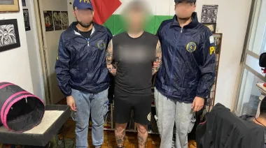 Publicó un mensaje contra Patricia Bullrich y terminó preso: qué encontraron en su casa