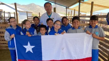 El maestro chileno que desafía al Estado: qué reveló sobre la escuela rural